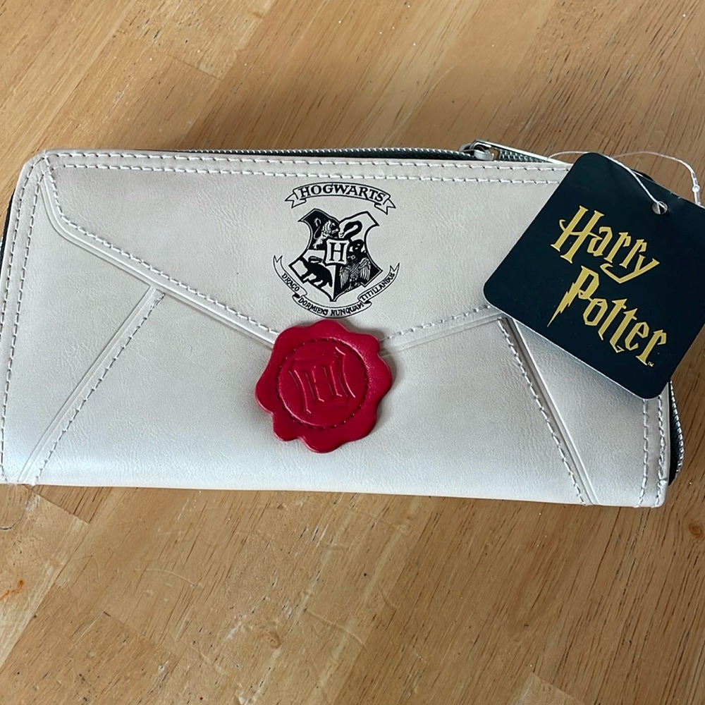 Harry Potter Ladies/Girls Wallet NWT